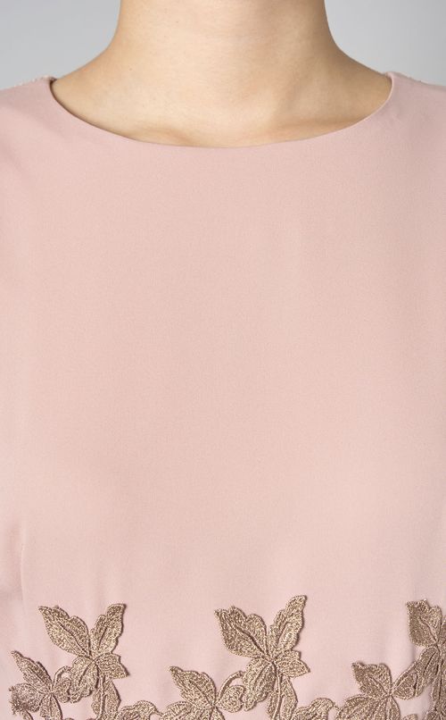 ラッセルレースフレンチスリーブドレス