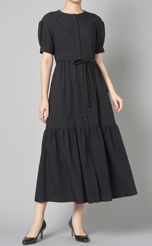 型押しプリントティアードワンピース