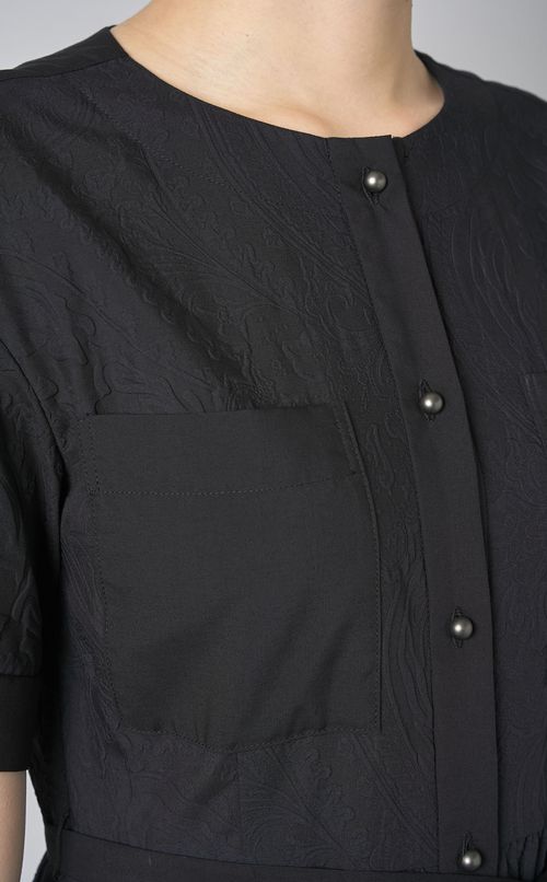 型押しプリントティアードワンピース