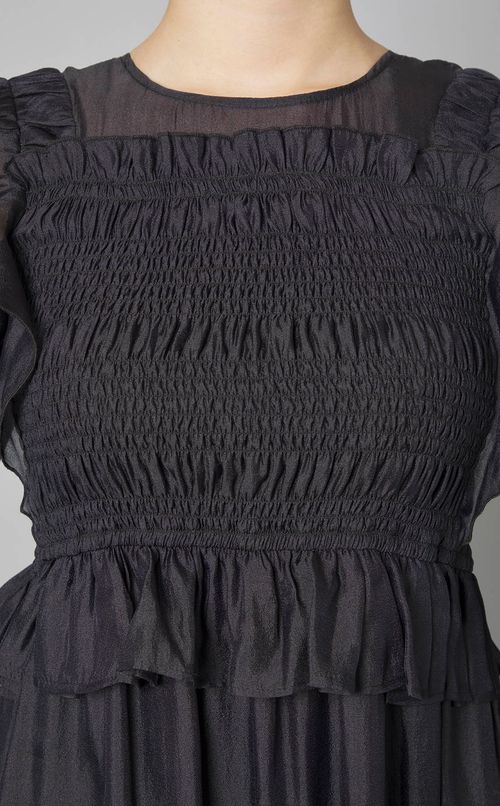 シャーリングフリルワンピース