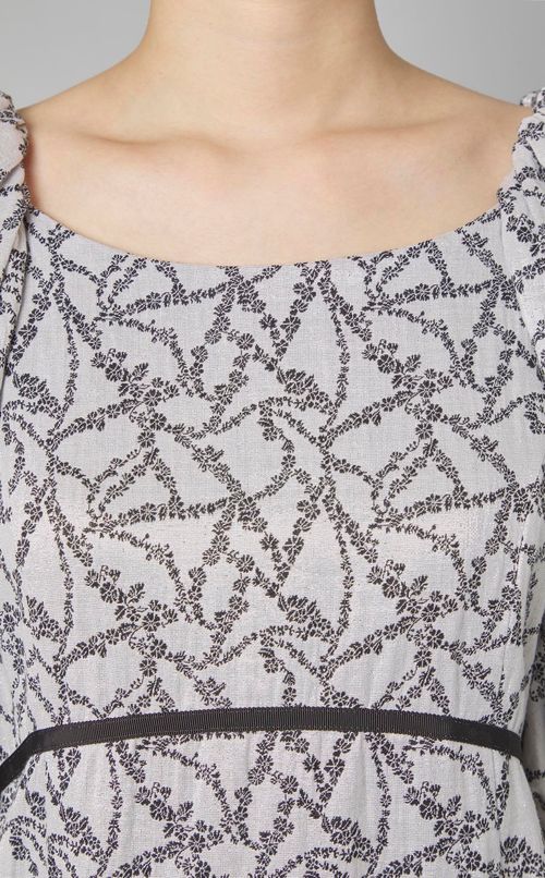 ジャガードパフスリーブワンピース