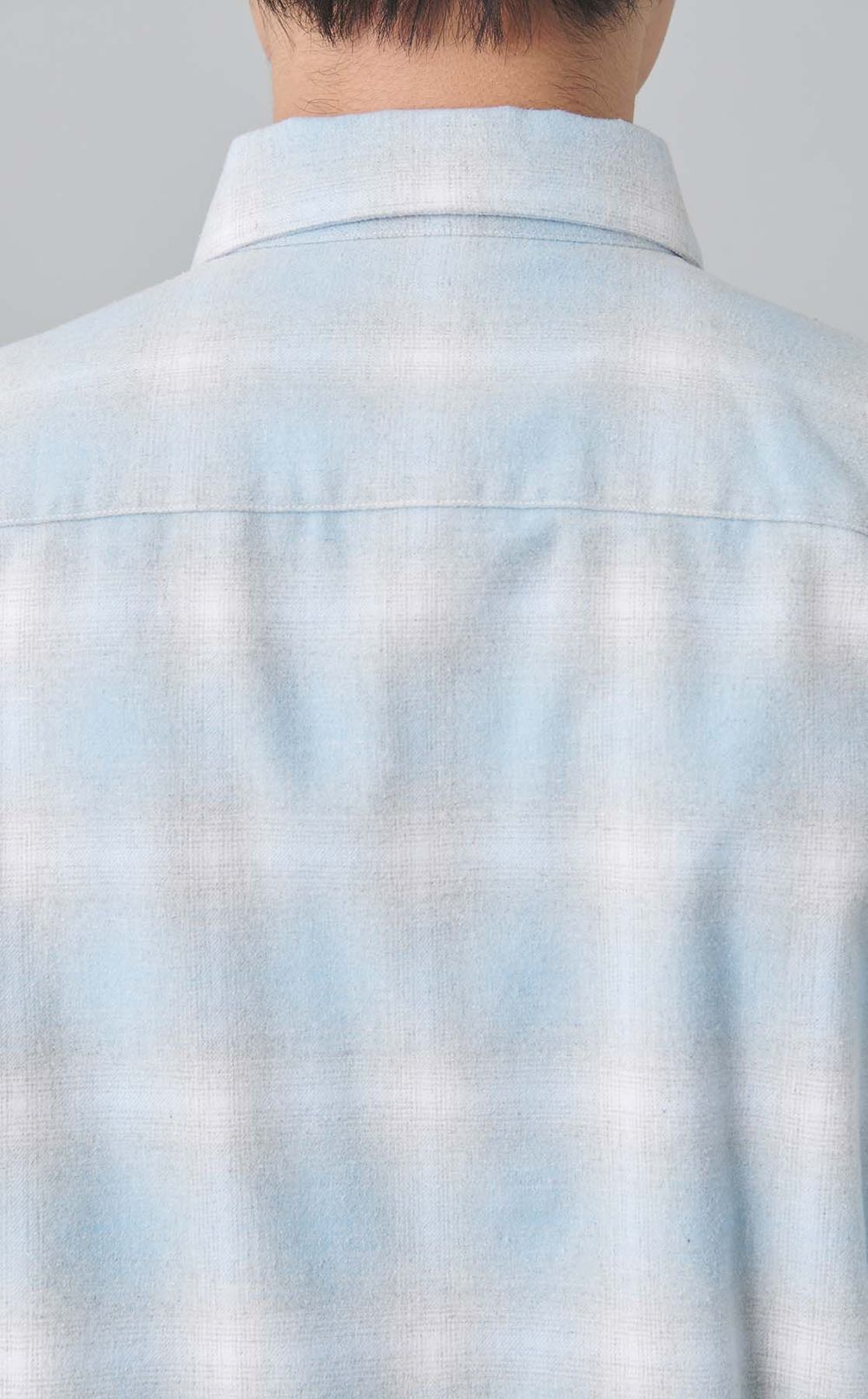 レギュラーカラーチェックシャツ