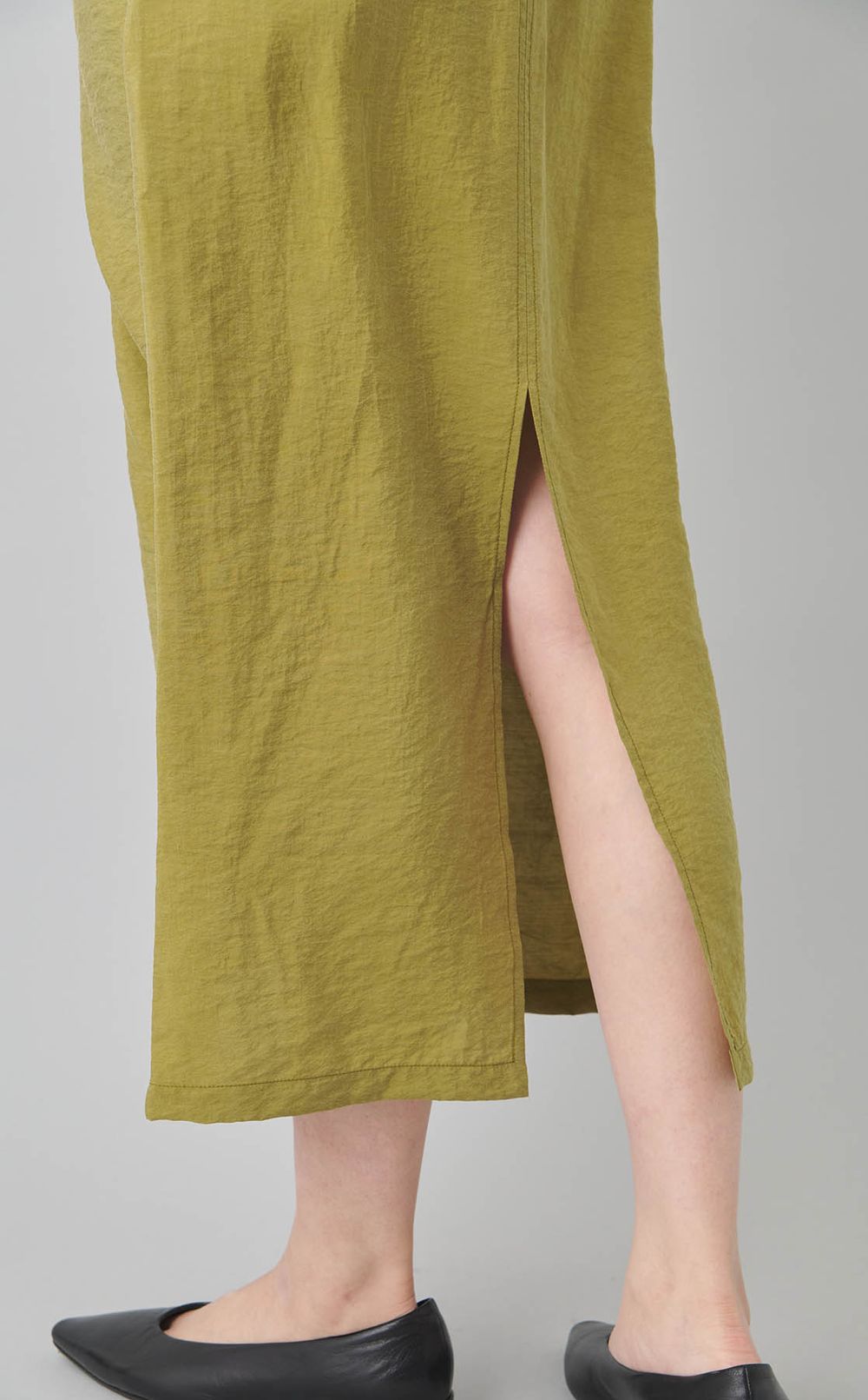 フロントノットハーフスリーブドレス