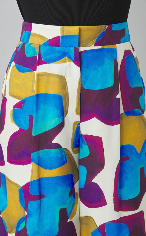 ストーンプリントタックセミワイドパンツ