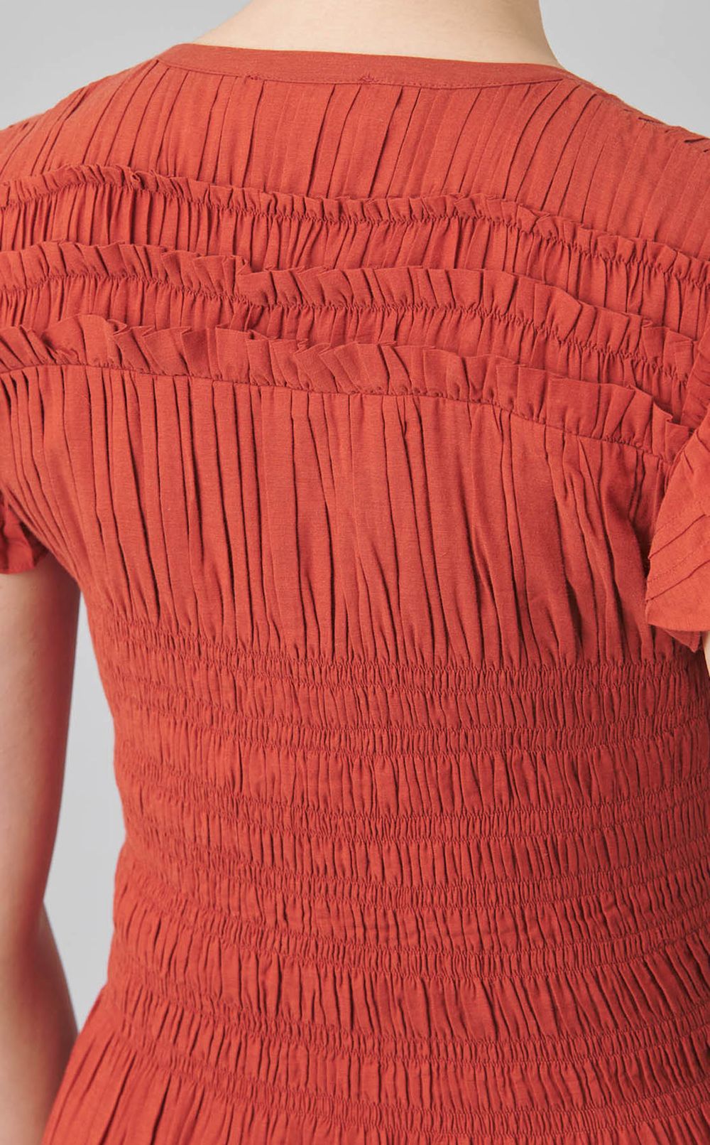 コットンギャザータックスリーブワンピース