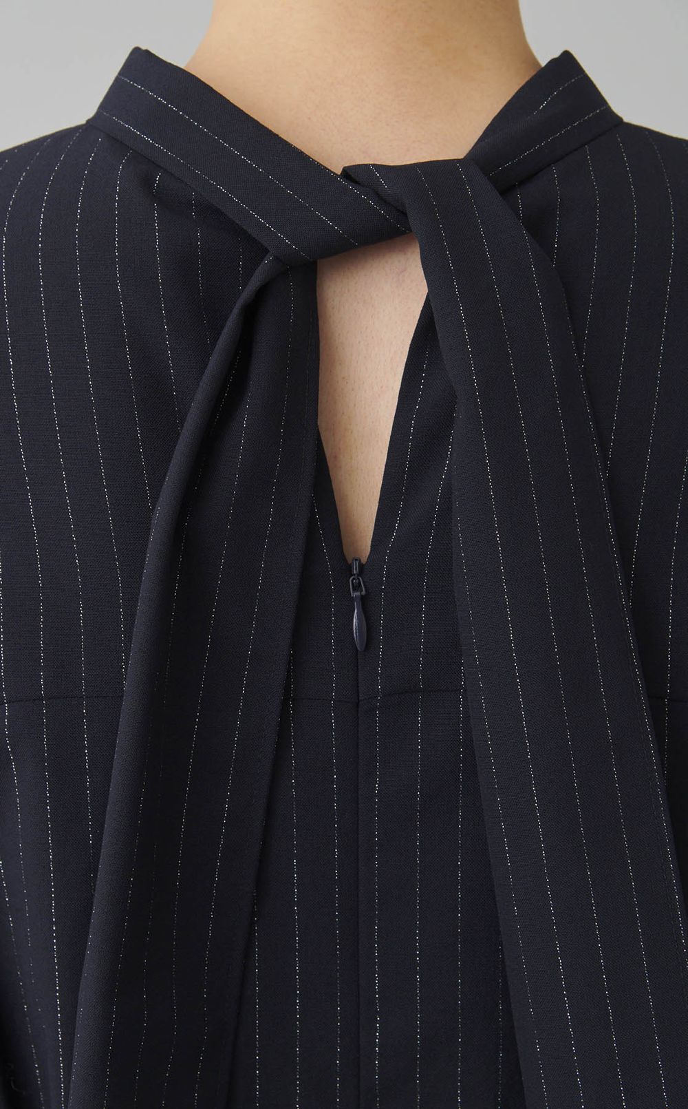 ラメストライプフレアスリーブワンピース