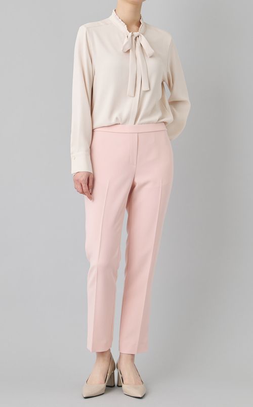 アドミラルクレープテーパードパンツ