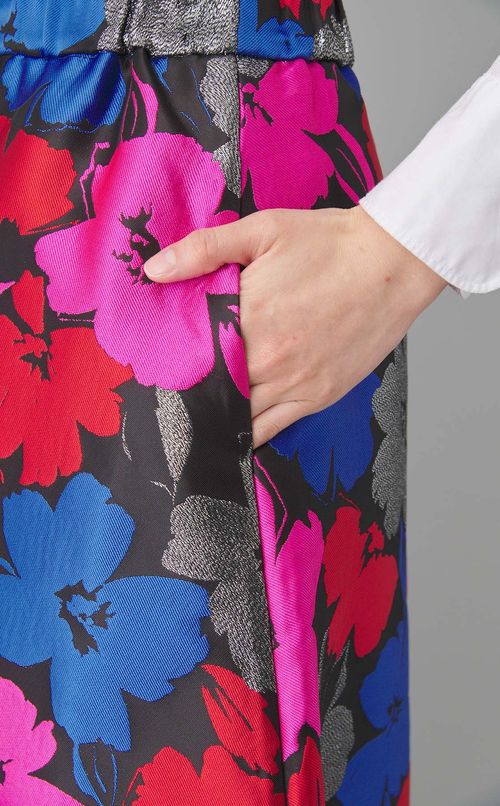 ビッグマルチフラワーギャザースカート