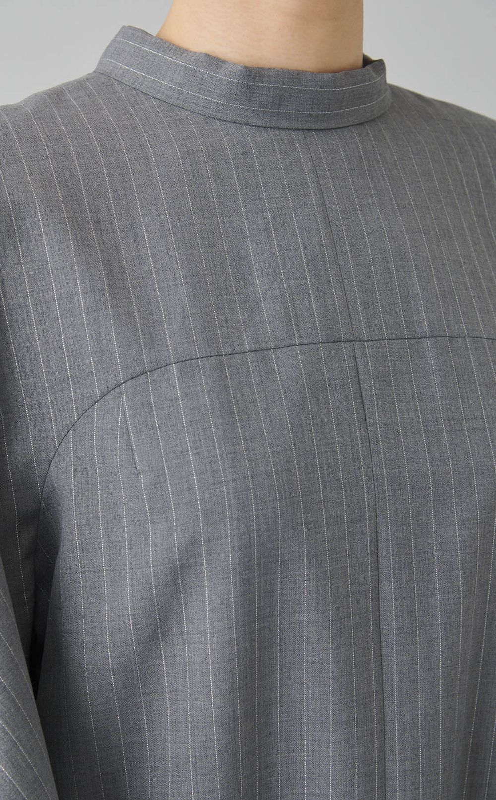 ラメストライプフレアスリーブワンピース