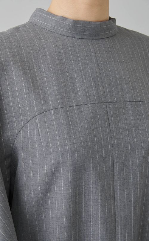 ラメストライプフレアスリーブワンピース