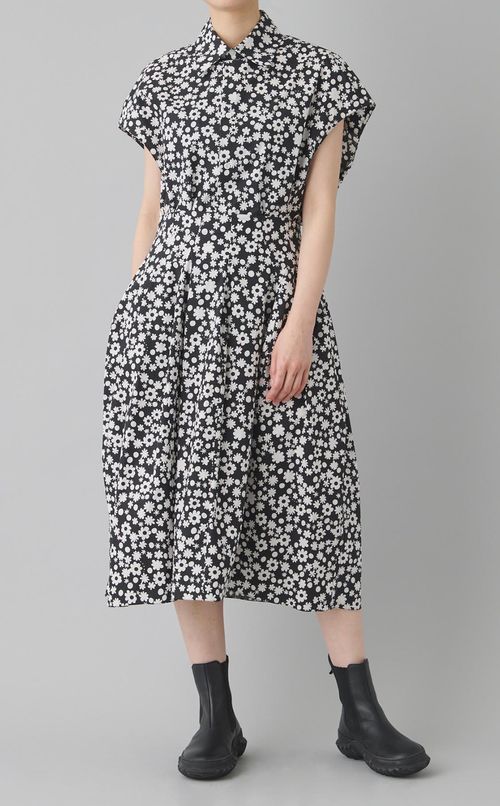 コットンフラワープリントコクーンブラウス