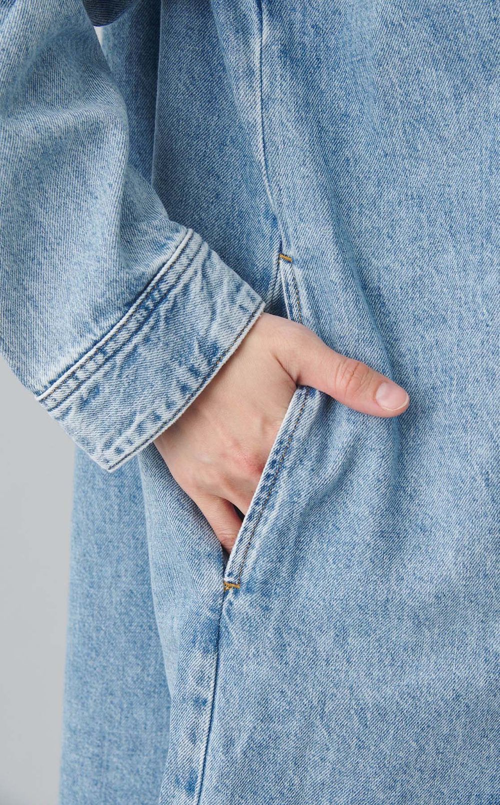 ロゴ刺繍デニムシャツワンピース