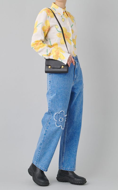 フラワーパッチデニムパンツ