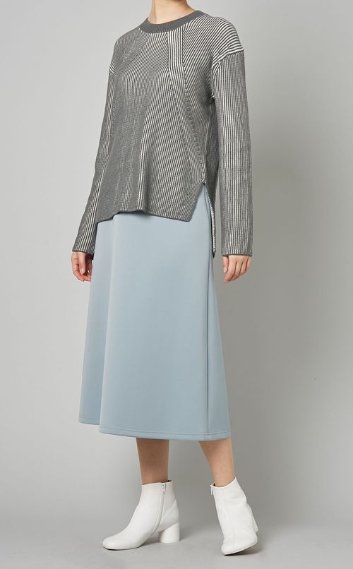 サイドスリットニットプルオーバー