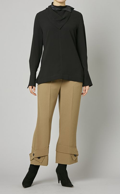 ハイウエス卜ベルトヘムクロップドパンツ