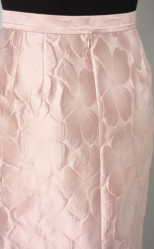 フラワージャガードタイトスカート