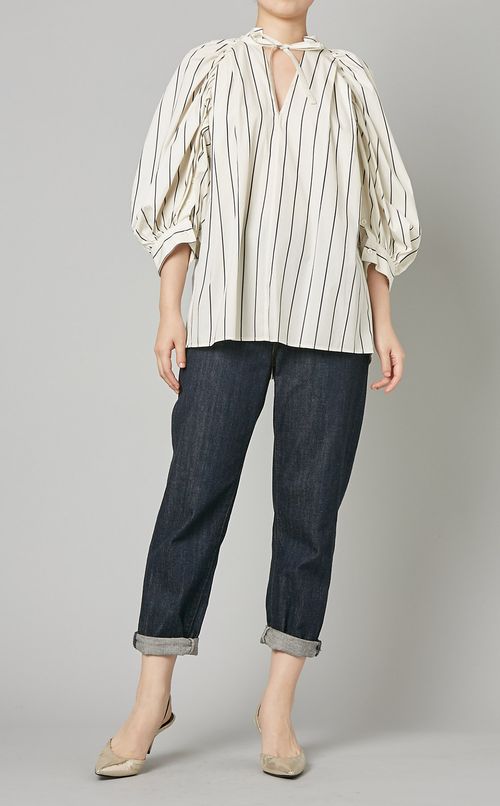 パフスリーブストライプブラウス