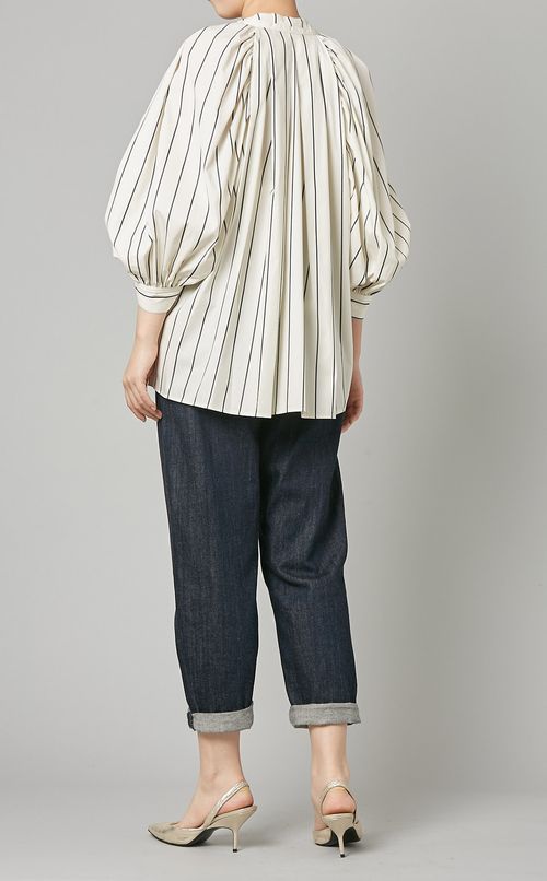パフスリーブストライプブラウス