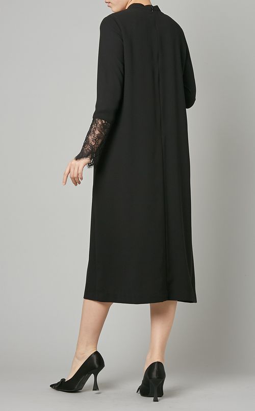 ハイネックレースワンピース