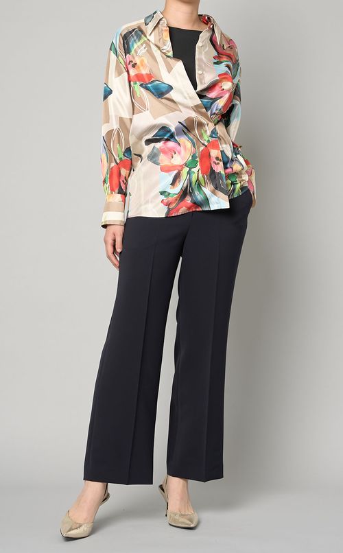 セミワイドフレアパンツ