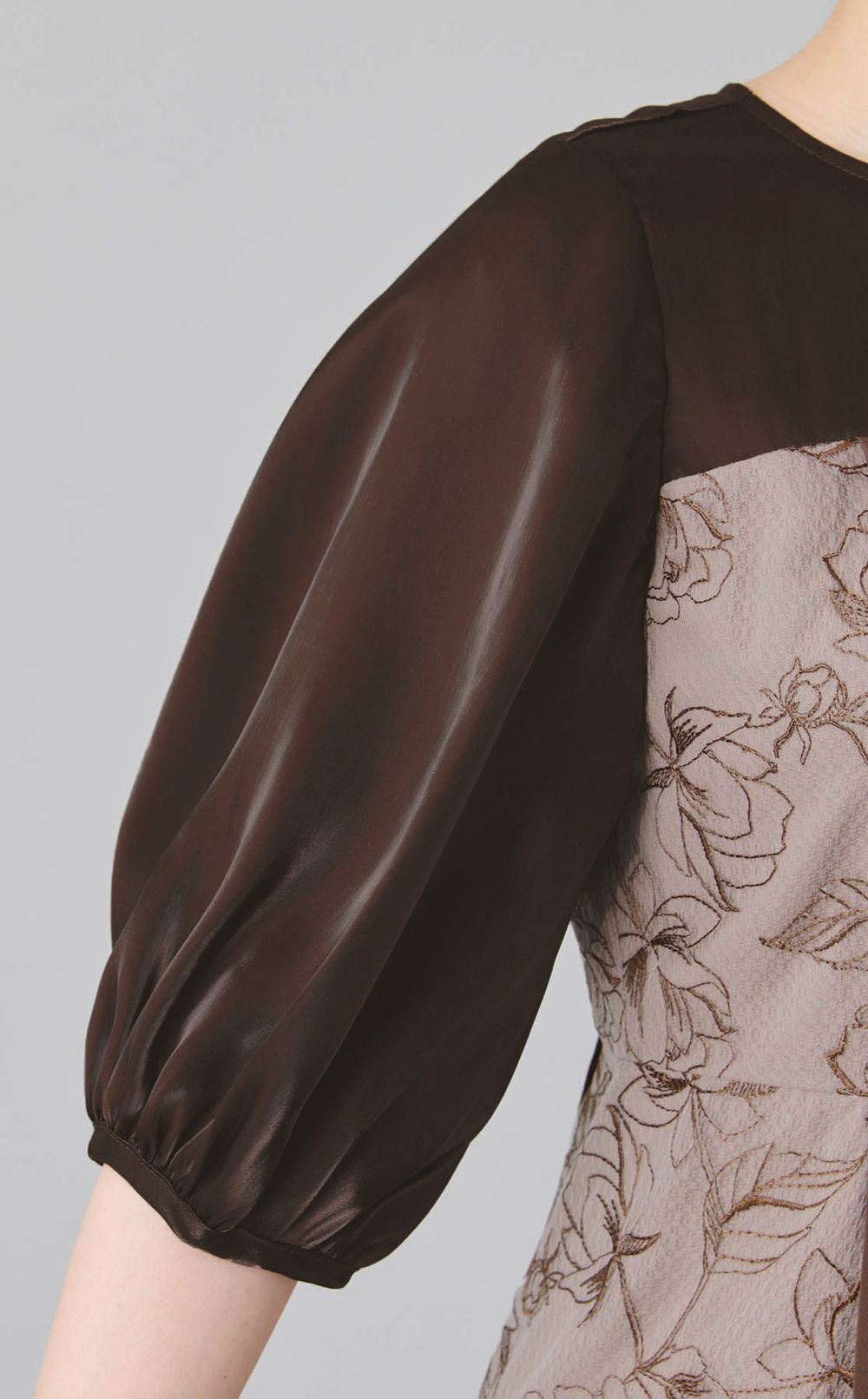 フラワーレースドッキングワンピース