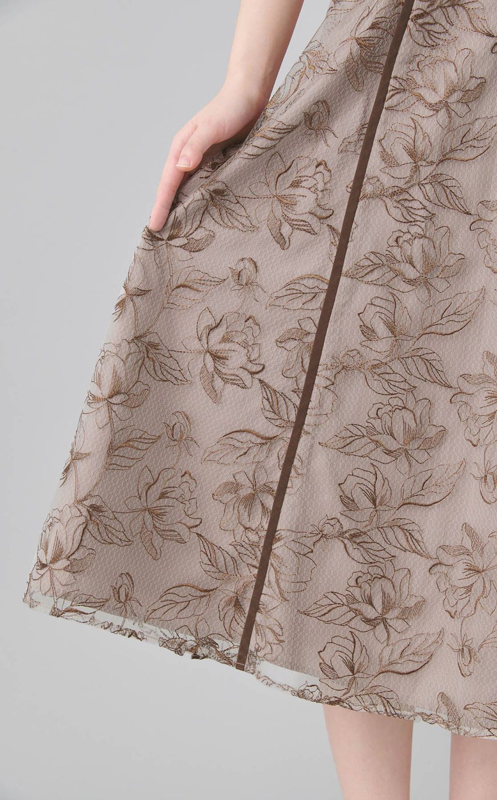 フラワーレースドッキングワンピース