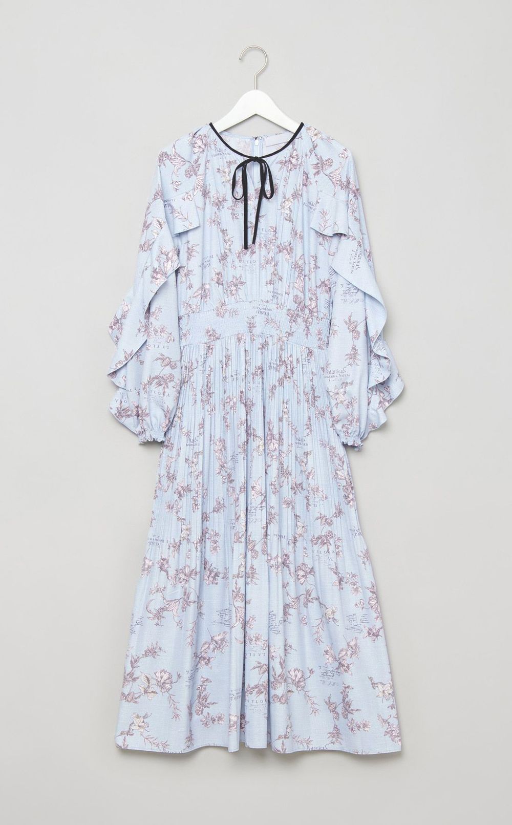 ボタニカルプリントワンピース