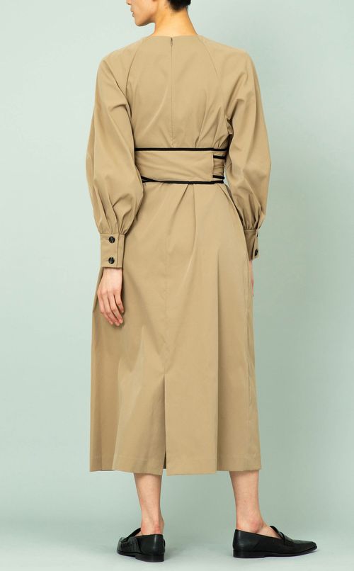 クルーネックロングスリーブワンピース