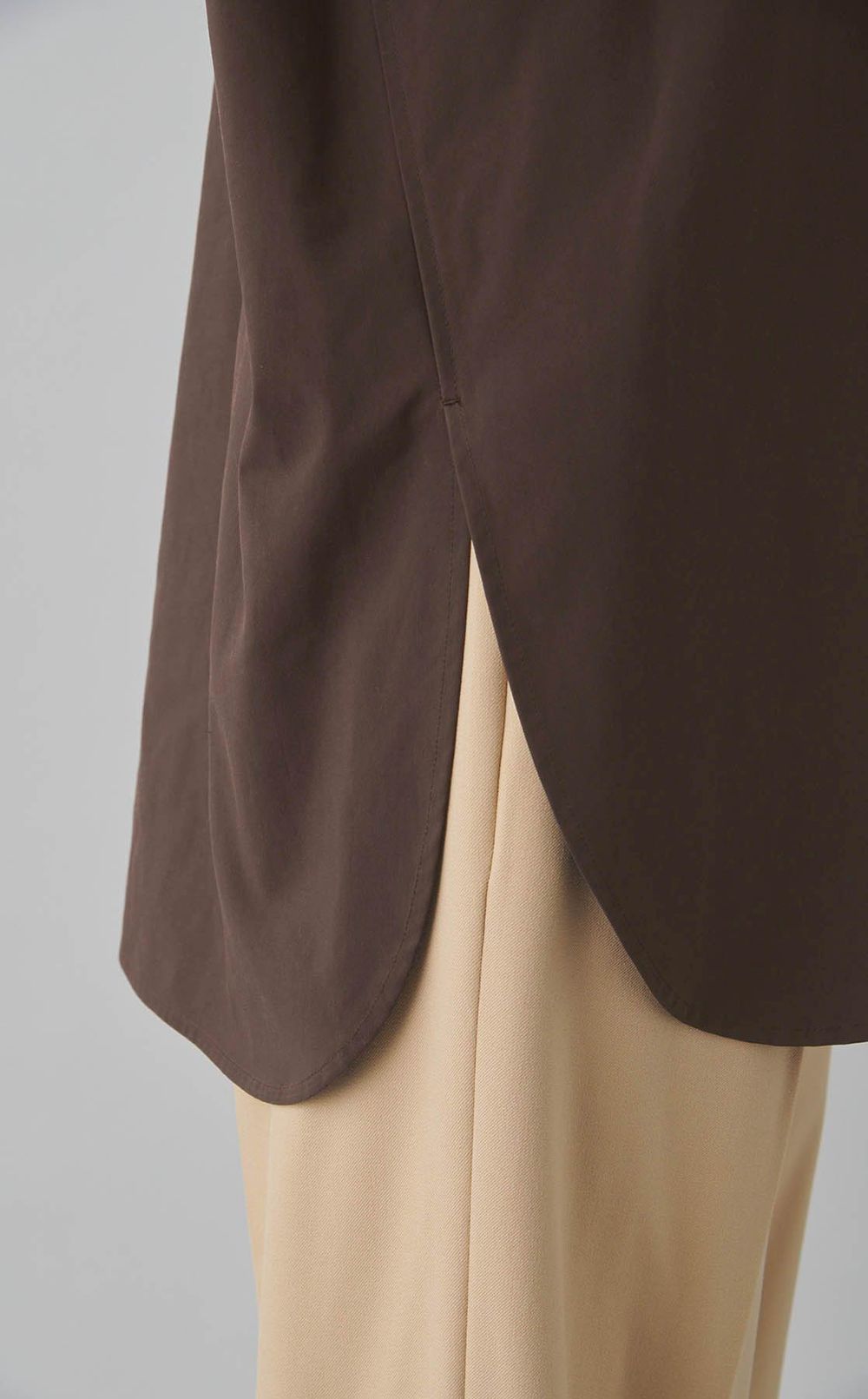 プリーツスリーブチュニックシャツ