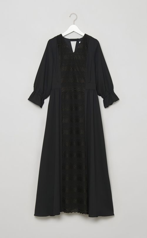 フロントエンブロイダリーワンピース