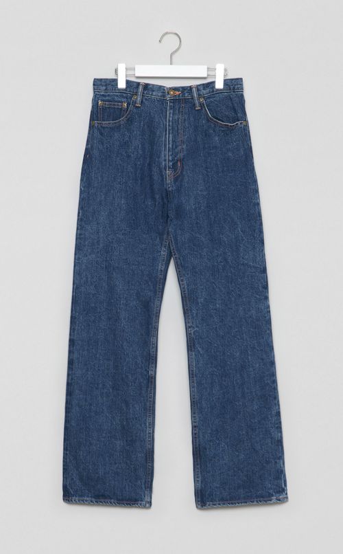 リラックスストレートデニムパンツ