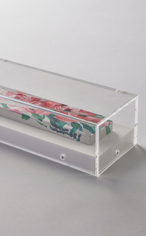 slipped red flowers on PARCO handle