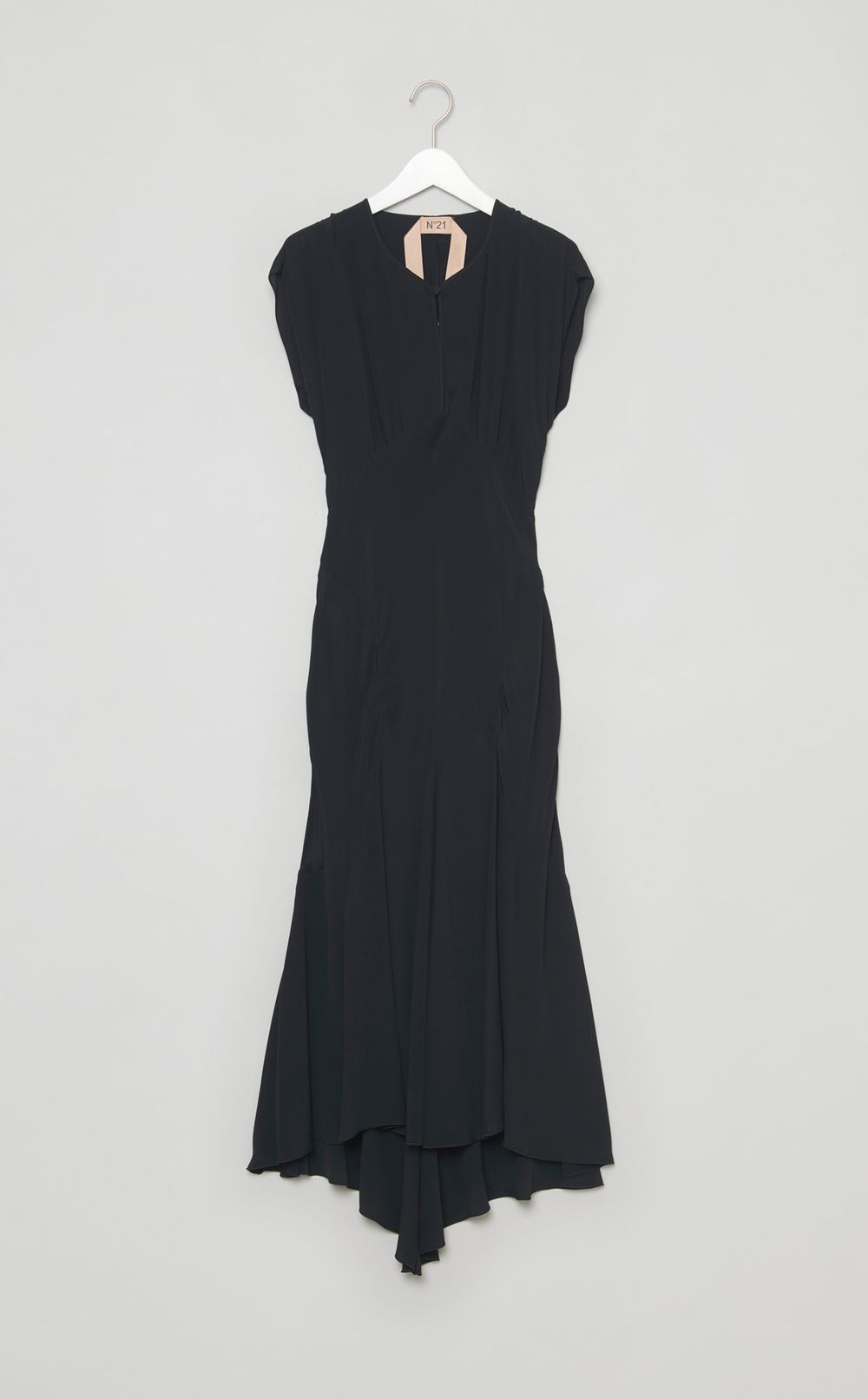 スリットネックフレアワンピース