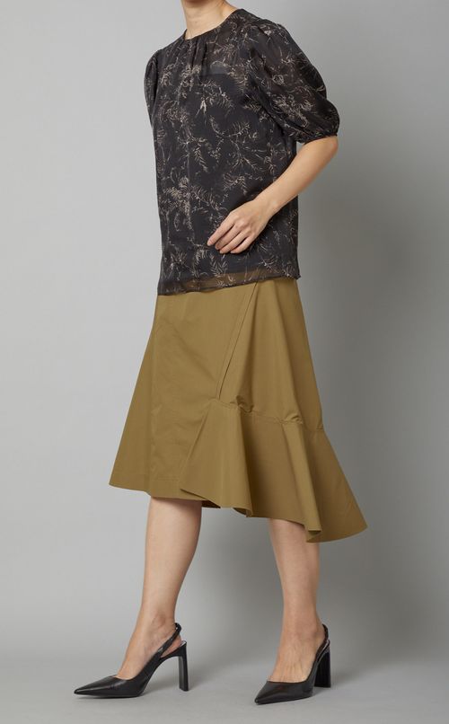 フラワープリントブラウス