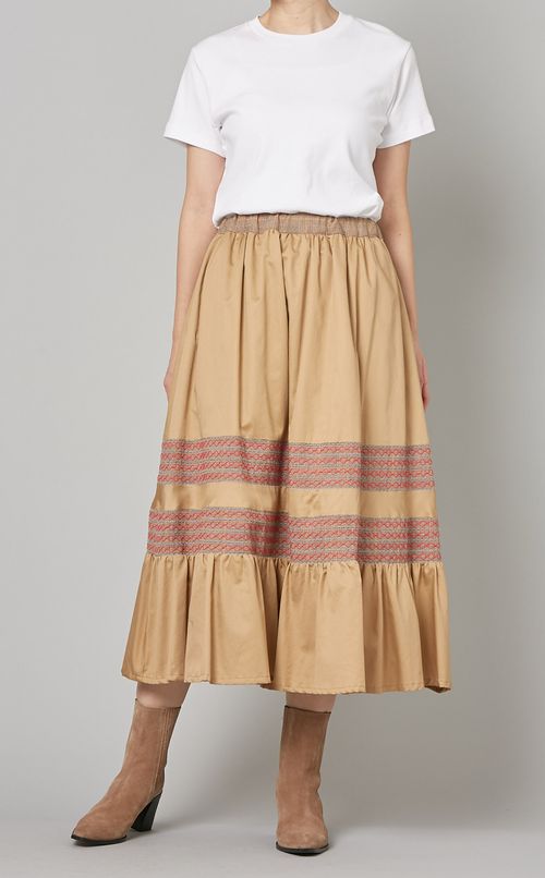 エンブロイダリーAラインスカート