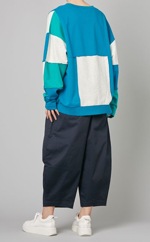 クレイジーパターンプルオーバー