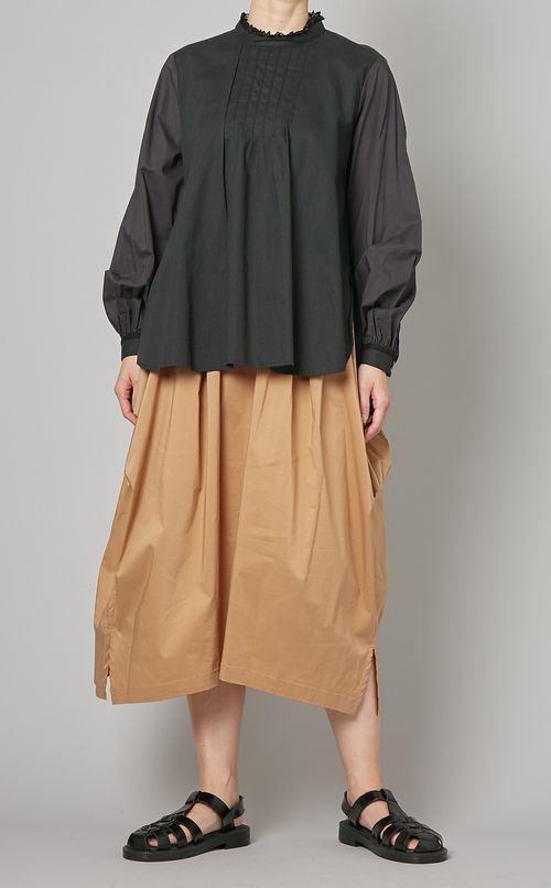 ピンタックプルオーバーシャツ