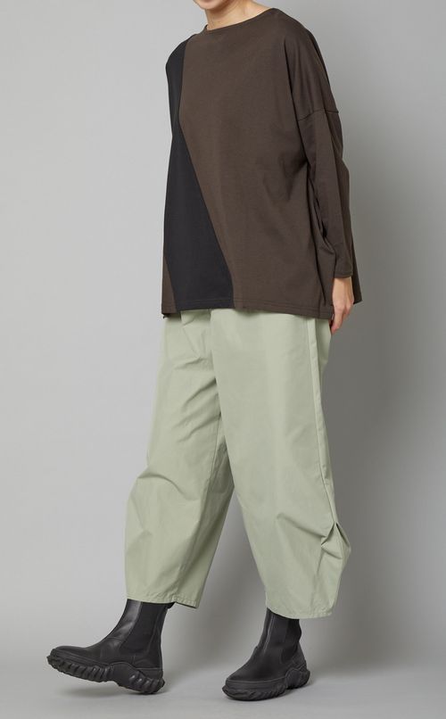 バイカラーワイドカットプルオーバー