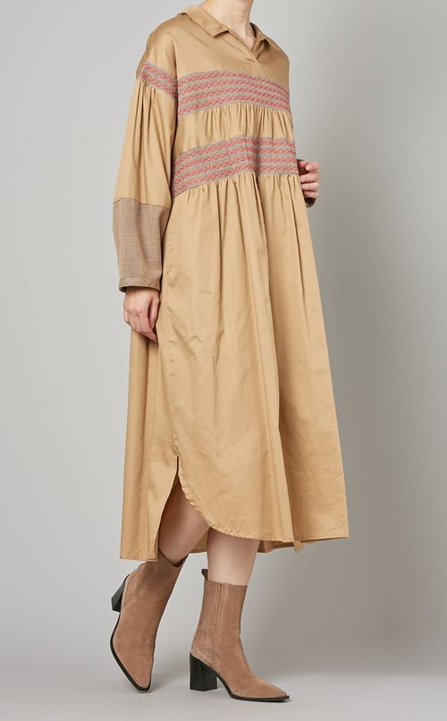 エンブロイダリーボーダーワンピース