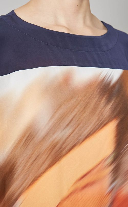 ドロップショルダープリントプルオーバー