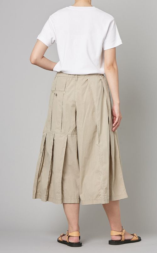 プリーツキュロットパンツ