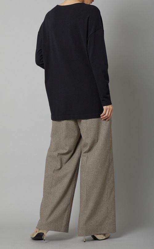 クルーネックニットプルオーバー