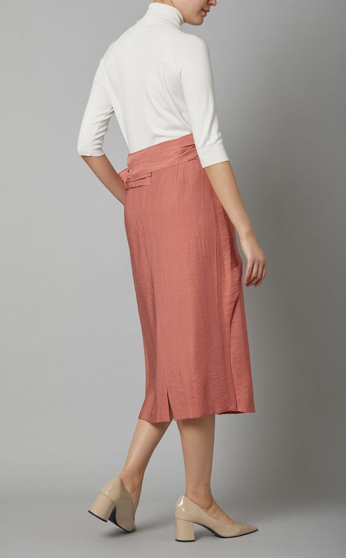 シルキードレープタックミディスカート