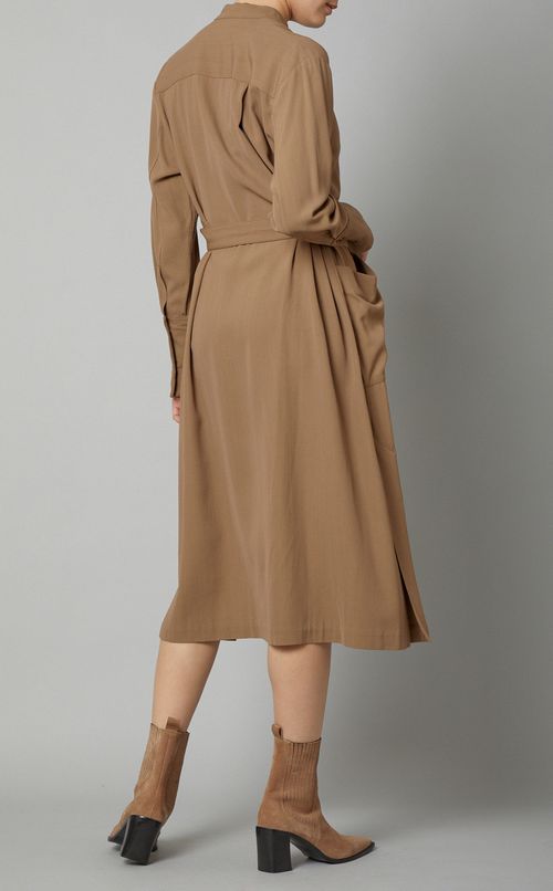 アシンメトリーフロントコートドレス