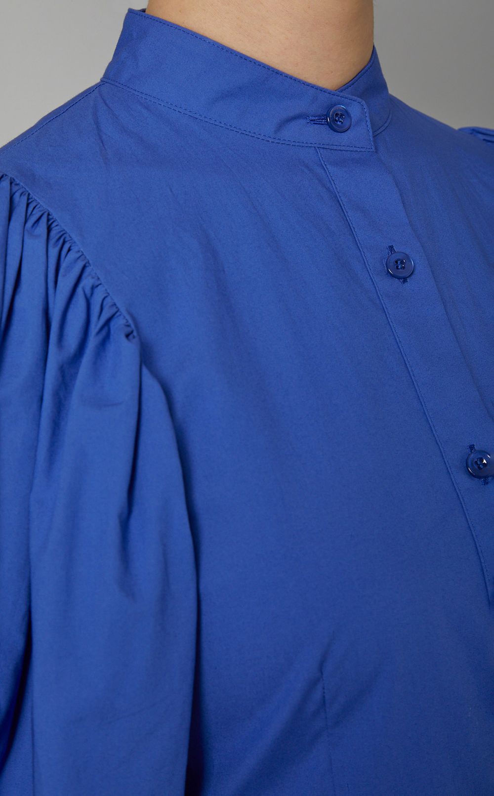 ギャザースリーブワンピース