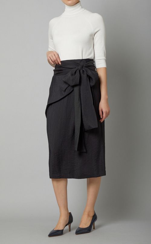 シルキードレープタックミディスカート