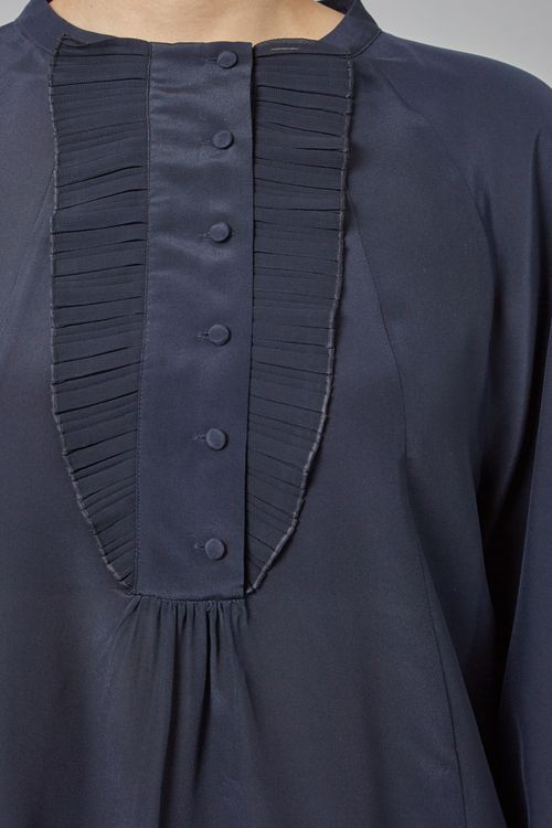 フロントフリルプルオーバーブラウス