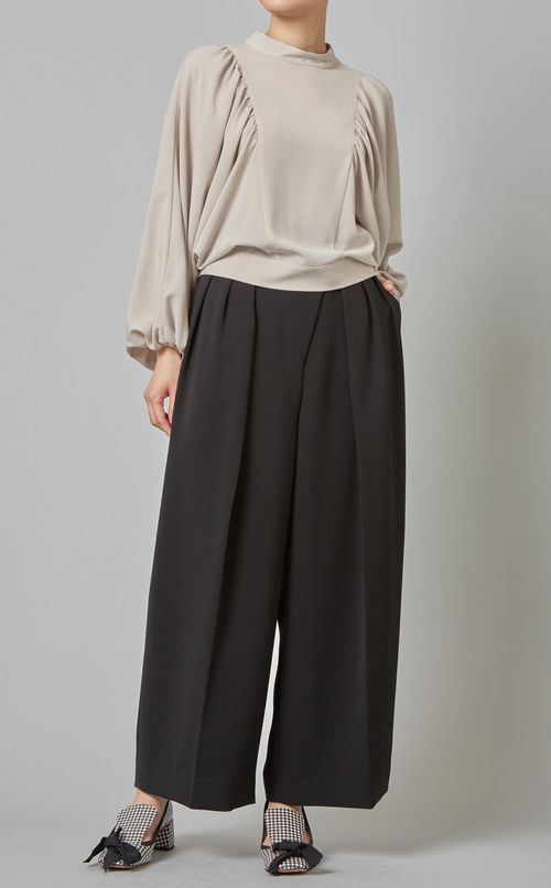 バルーンスリーブブラウス