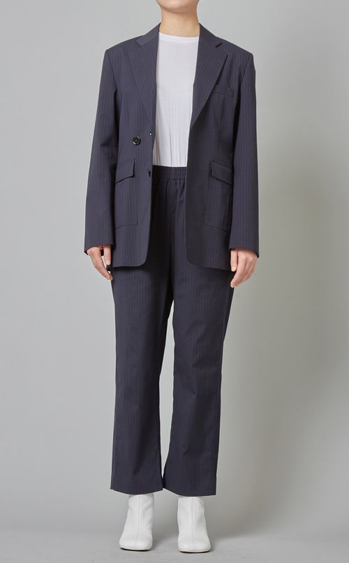ピンストライプテーラードジャケット