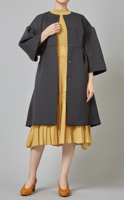 ボリュームスリーブコート